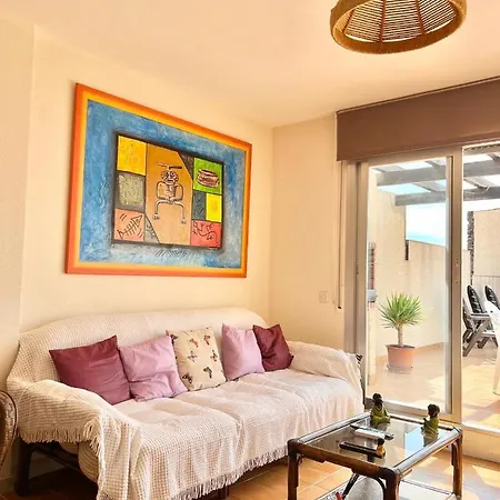 Apartamento Frente Al Mar Con Piscina Rosas